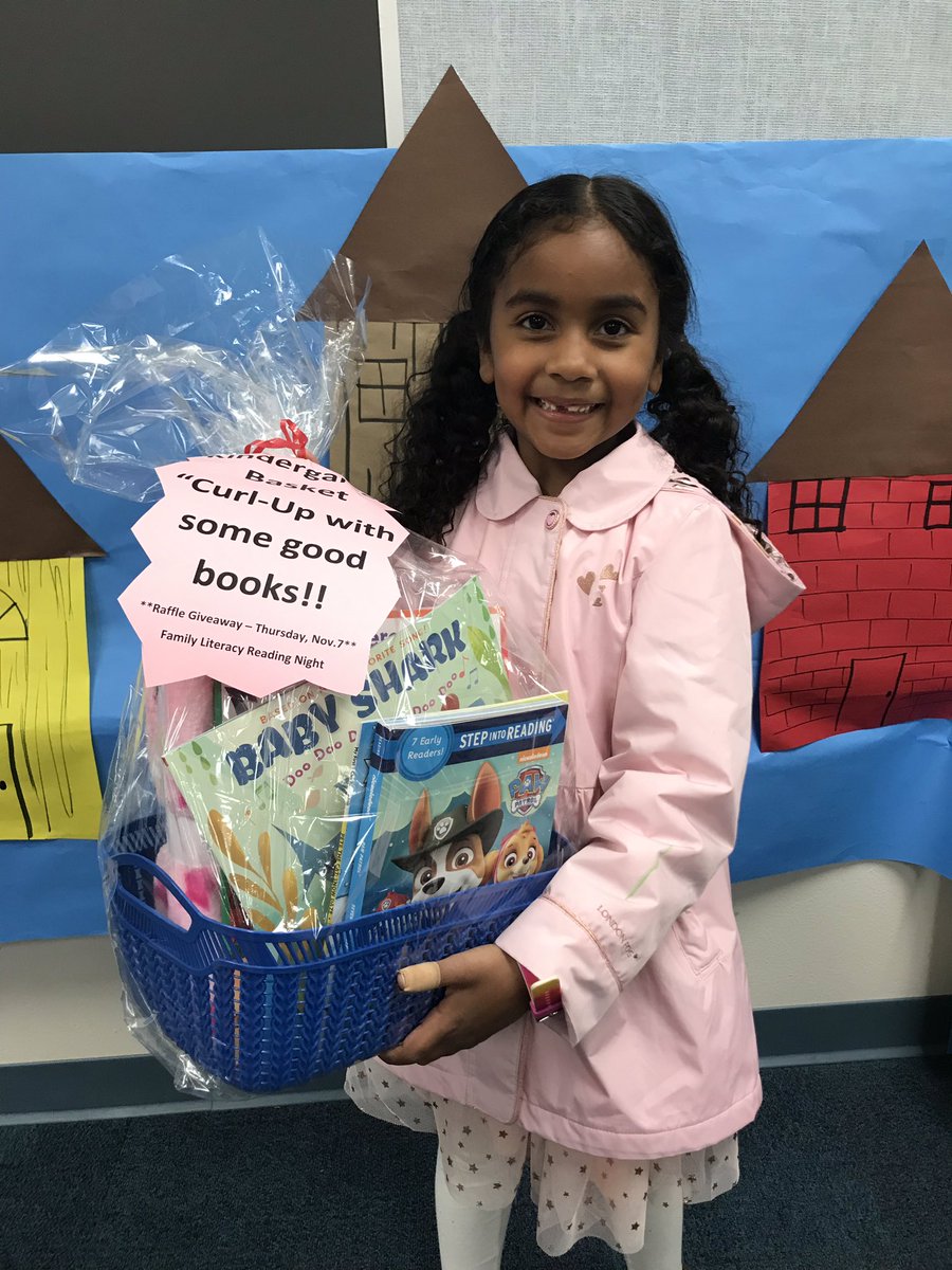 LibraryTx's tweet image. Congratulations to our Bryant students that won the raffle  for the “Warm-up with some Good Books Reading  Basket” at our Leaping into Literacy Night !!! @aisdlibsrv @bryant_ele