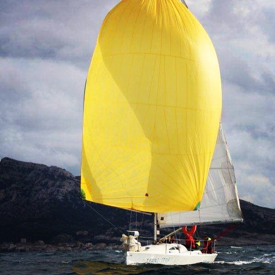 [La RIC c’est demain ⛵️]
Demain sera le début de notre événement : la Régate InterCentrales ! 🌊 Nous accueillons les équipages des autres écoles Centrales pour un week-end de 3 jours riches en voile et autres activités sportives 💪 C’est l’occasion d’une belle cohésion ⛵️