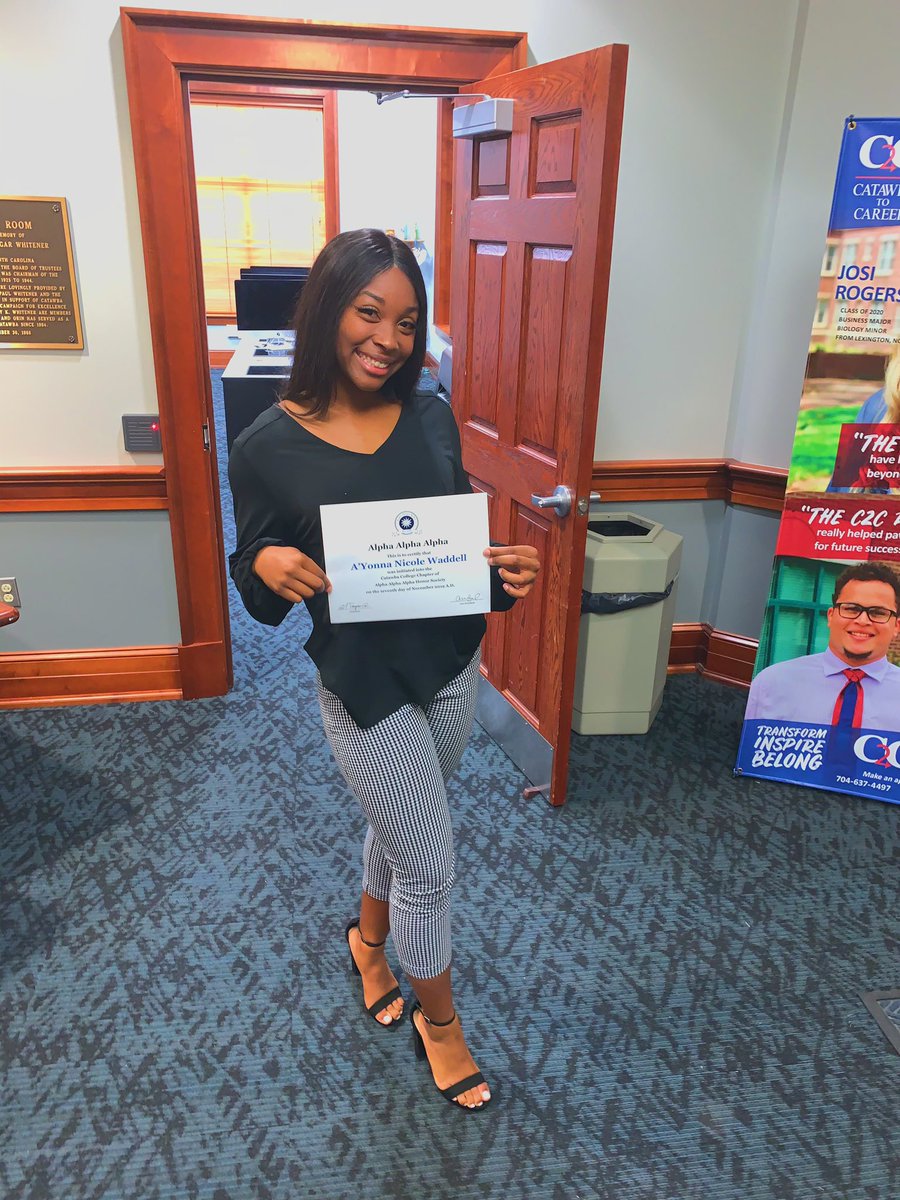 nicolee____04's tweet image. big girl things okay?📸 #trialpha