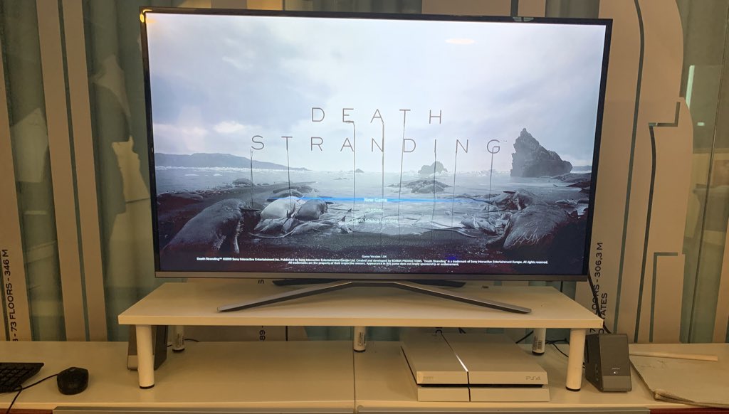 When it’s Friday and #DeathStranding is just arrived in the office... we can’t resist the urge to try THIS game, right?? Congratulations <a href="/HIDEO_KOJIMA_EN/">HIDEO_KOJIMA</a>  <a href="/KojiPro2015_EN/">KOJIMA PRODUCTIONS (Eng)</a>! 
#FridayFeelings #officelife #gamedev