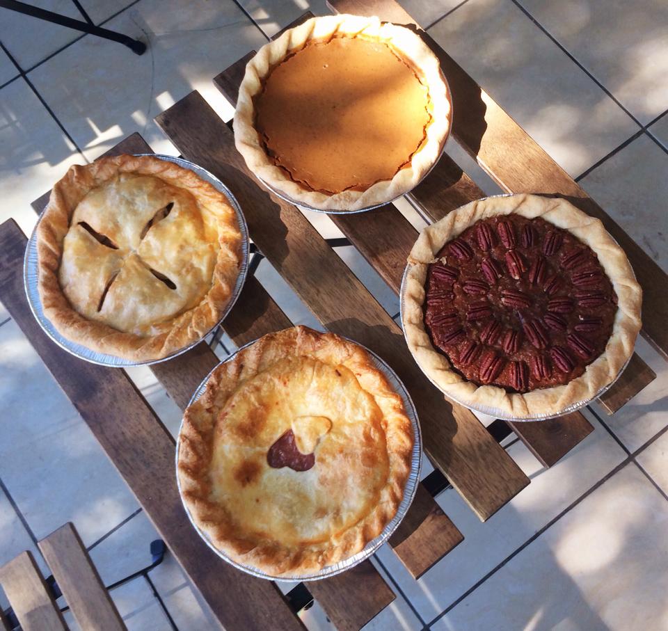 It's pie season, people! @chefmaeve and our entire bakery team are baking pumpkin, gluten-free pumpkin, dutch apple, pecan, peach crumble and key lime pies this Thanksgiving.
⠀⠀⠀⠀⠀⠀⠀⠀⠀
Call (858) 260-4665 or order online at sugarandscribe.com/online-store! 

#lajolla #sandiego