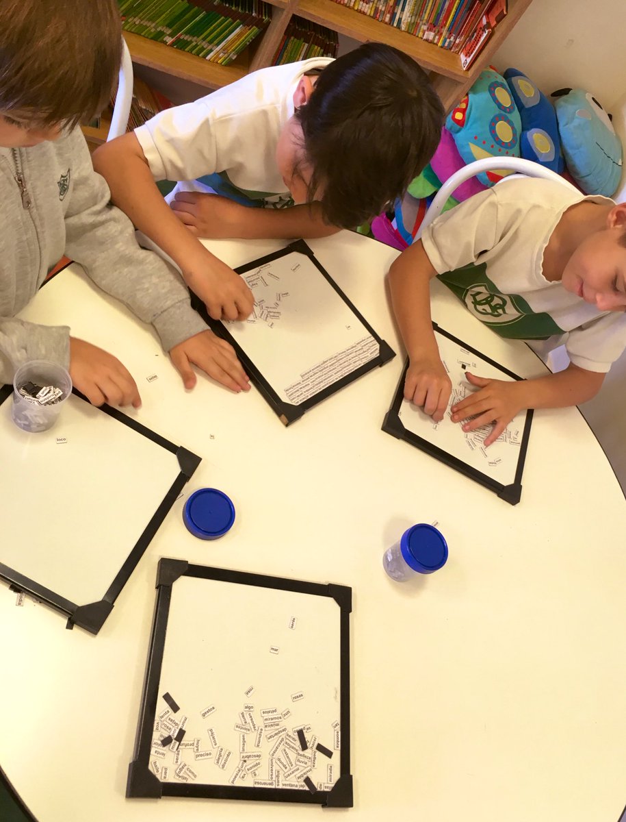 lilyvillalbaok's tweet photo. Stations galore! What do you feel like doing today @bdslibrary? Maybe reading on your own? Or sharing a brand new app with your pals? You could also play with words or look into a shark’s eating habits!There’s plenty of choice for our students in P2 #choiceinlearning https://t.co/ZgUD7HqDwQ