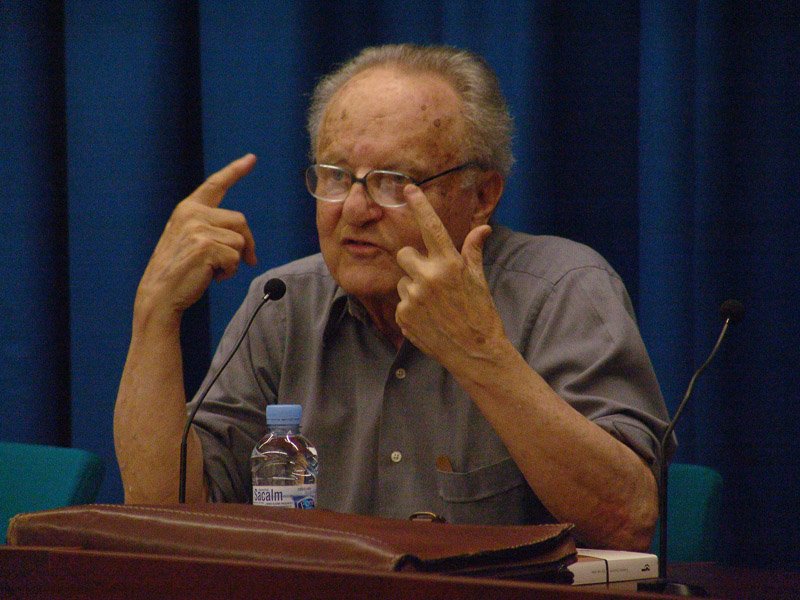 Today we say goodbye to #GabrielJackson, one of the greatest historians of Spain, who contributed to a rigorous rereading of the Spanish Republic and the Civil War. He will always be remembered by his unique vision of History, as well as his bravery and dedication.