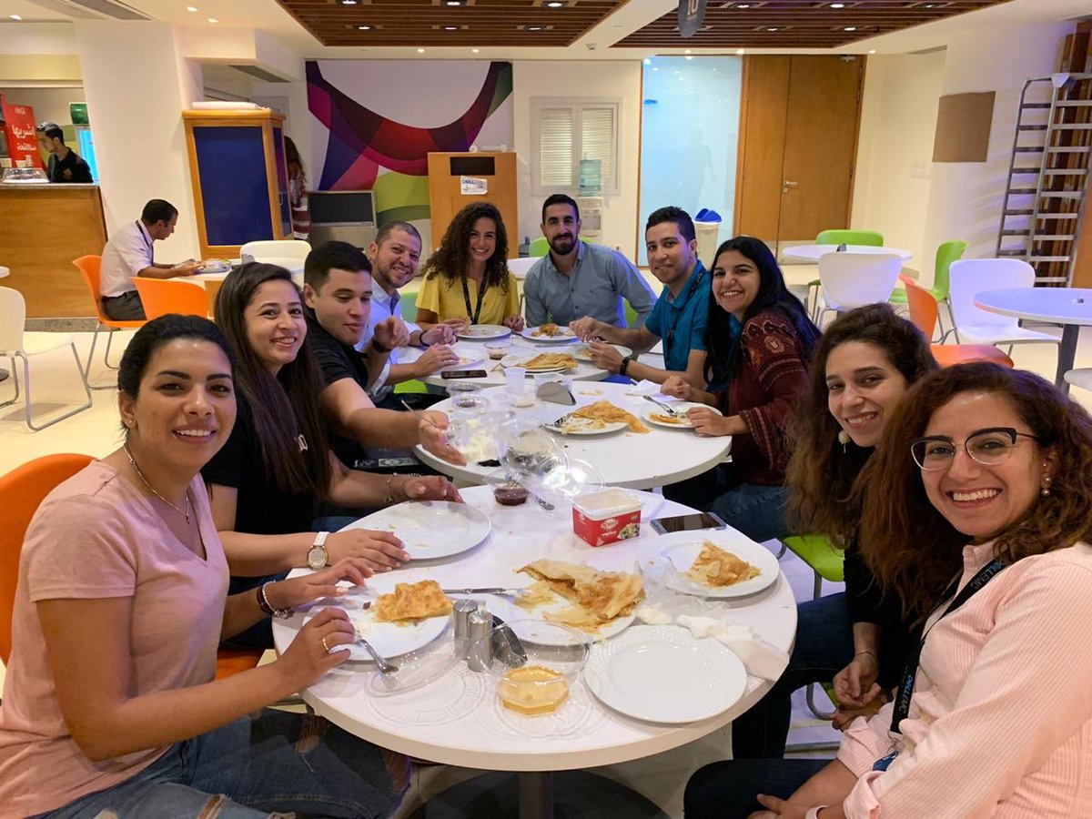 UDS PSS team along with DPS lead are celebrating Q3 closing by having a ‘Feter’ breakfast all together 🤝
#pssfirst #psscairo #dellemc #UDS #DPS #Iwork4Dell #proud #Team #Closing #Q3 #Celebration #OneTeam