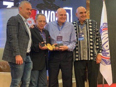 SoyNuevaPrensa's tweet photo. #AMB reconoció la #Trayectoria de Carlos #Irusta en #Fuzhou - https://t.co/yksvtzvScV

#SoyNuevaPrensa #Boxeo #Deportes https://t.co/XSdejI3e8z