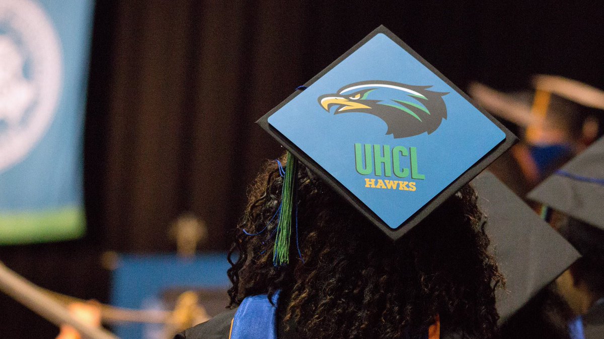 UHClearLake's tweet image. “Never give up, even if you don’t speak English. You can be a mom and a student, even though it might take more time than the others. Learn more about Nora Arriaga's journey as a #firstgen student at UHCL: bit.ly/firstgen-grad-…. #NationalFirstGenStudentDay #CelebrateFirstGen