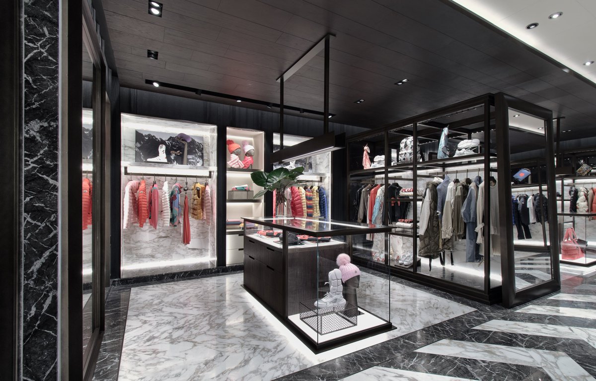 moncler boutique paris