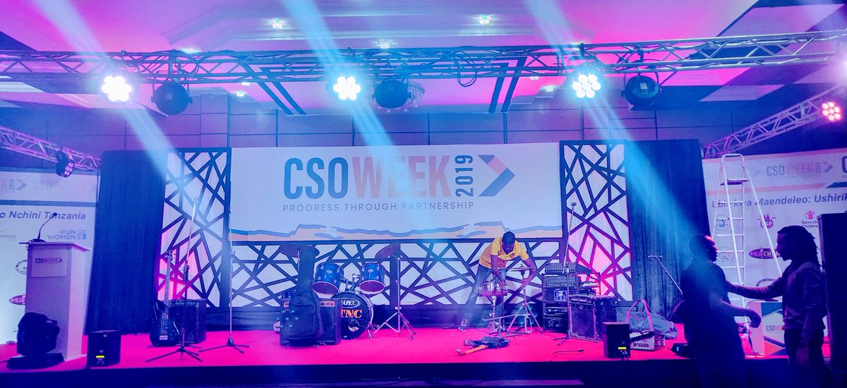 Next up: Gala Dinner x CSO Excellence Awards. 

🔥🔥
#WikiyaAZAKI2019 #CSOWeek2019 #UbiaKwaMaendeleo