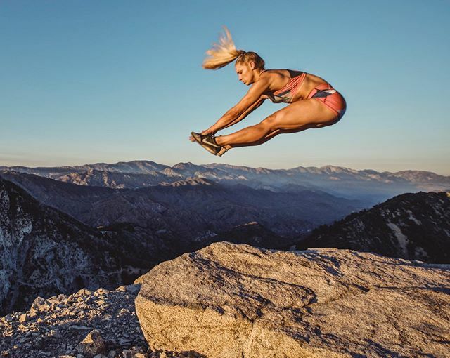 kaisafit's tweet image. “Sometimes all you need is 20 seconds of insane courage. Literally just 20 seconds of embarrassing bravery. And I promise you, something great will come of it.”
.
#fbf w/ @simonneedhamphotography ift.tt/2p59mBi