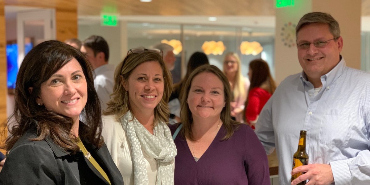 WTCInstitute's tweet image. Our #BoweFellows met yesterday at @CushWake to learn from experts from @WorldAwareIntl, @NemphosBraueLaw, and @StanleyBlkDeckr on global finance principles. They learned about Germany for their cultural session... and of course, network + happy hour happened 🍻🍣 #EDGEProgram