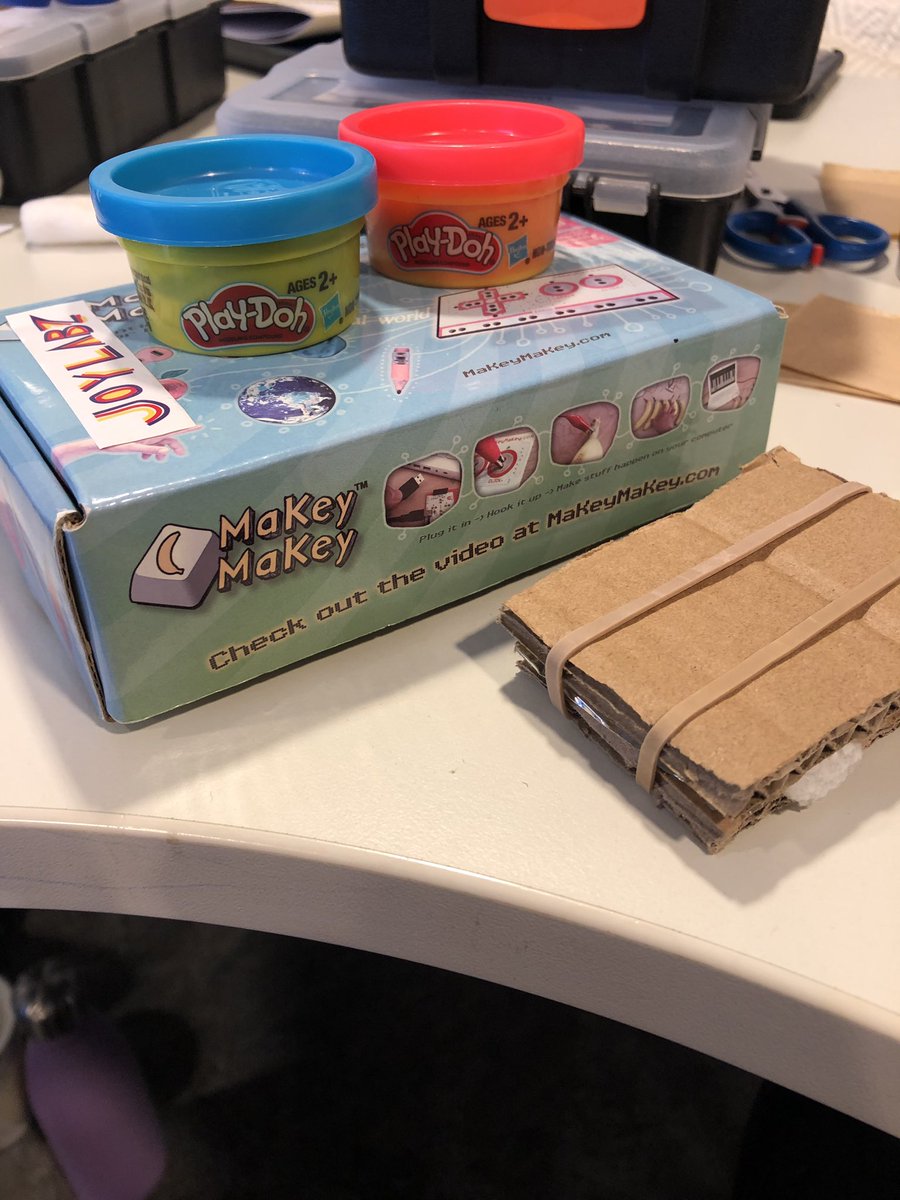 brynjastef's tweet image. Þegar keppnin kemur fram. Hver klárar fyrst #utis2019 #MakerBit