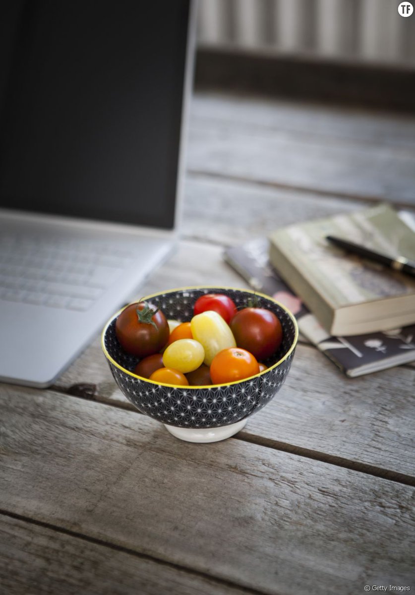 Diateino's tweet image. Envie de dépoter au boulot ? Essayez la méthode #Pomodoro. ow.ly/iYo630pR3u2 via @Terrafemina #PomodoroTech #FrancescoCirillo