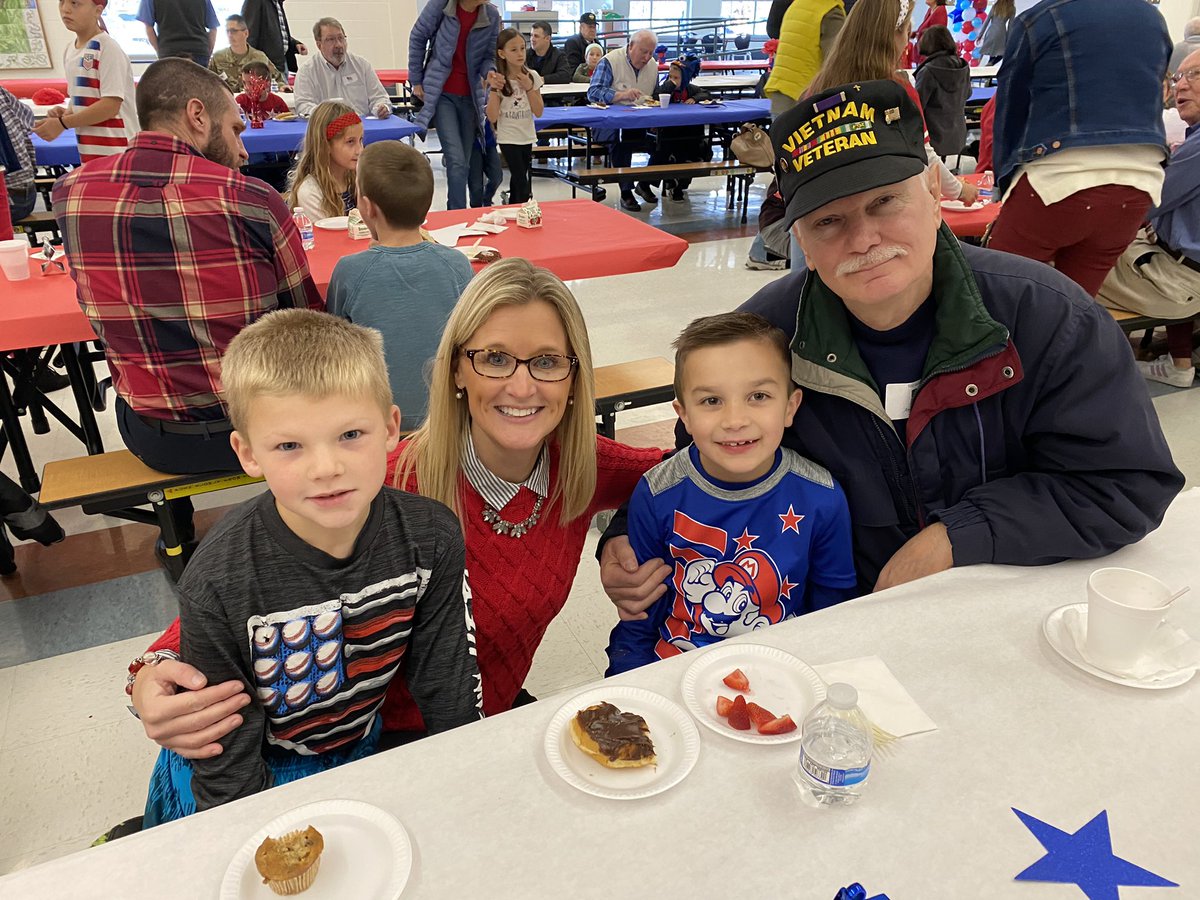 Marshall Elementary School tweet media