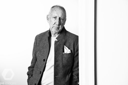 ecoles79's tweet photo. Lovely set of portraits taken by @mcrossick of the legendary Pete Townshend 📷https://t.co/BBVR9gOtne 📧📞https://t.co/OxBS7I5Pmj #portraiture #feature #photography #thewho #petetownshend #studio https://t.co/YmX32ZocSr