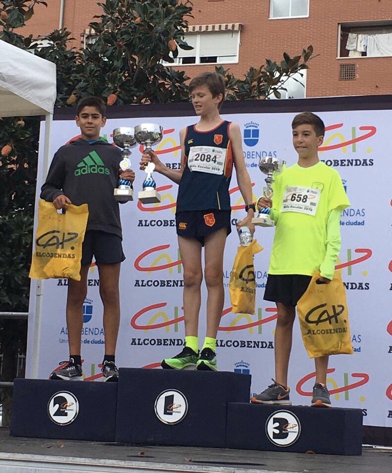 Diego Nogales, a #TeamAthletics runner achieving first place in the most recent School Mile in Alcobendas held in October. #Congratulations Diego - what a great achievement to start the season!
