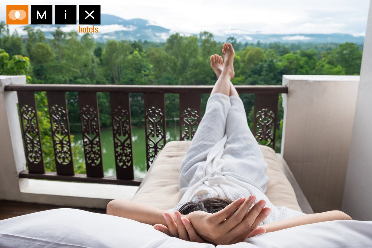 hotels_mix's tweet photo. Ya está aquí el viernes 🙂, Mix Hotels os desea un buen fin de semana! 

We are already in Friday 🙂, Mix Hotels wishes you a good weekend!
#weekend #Mixhotels #relax #work https://t.co/fHhZDpDtKI