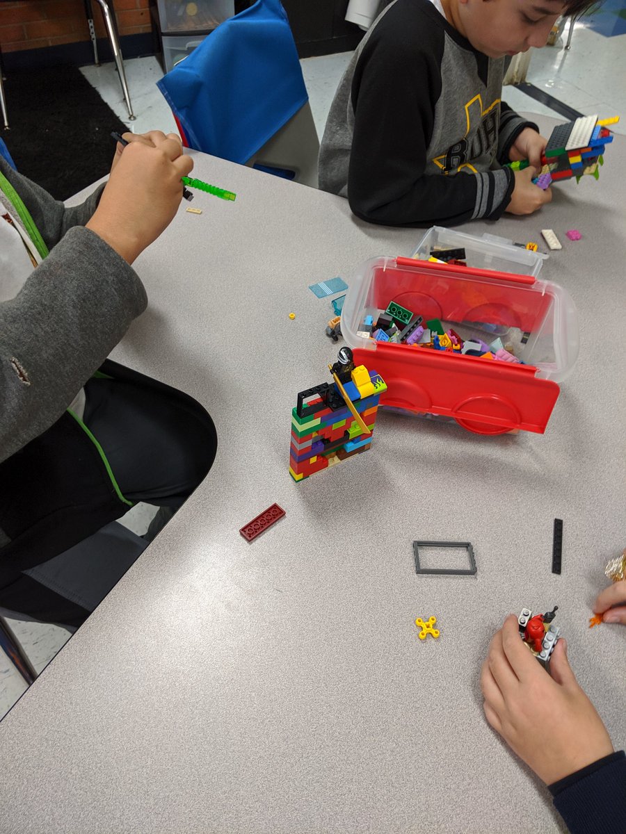Master builders club! Love to see their imaginations!! <a href="/fainrockets/">Fain Elementary</a> <a href="/WFISDschools/">Wichita Falls ISD</a>