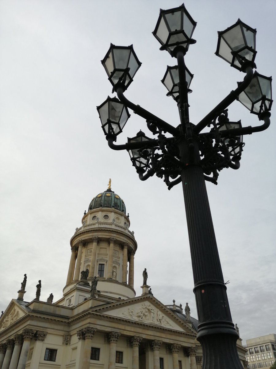 Leidenschaftlich. Visionär. Inspirierend. Interdisziplinär. Das war der #DeWIT19. Danke an alle Beteiligten! Danke Berlin!