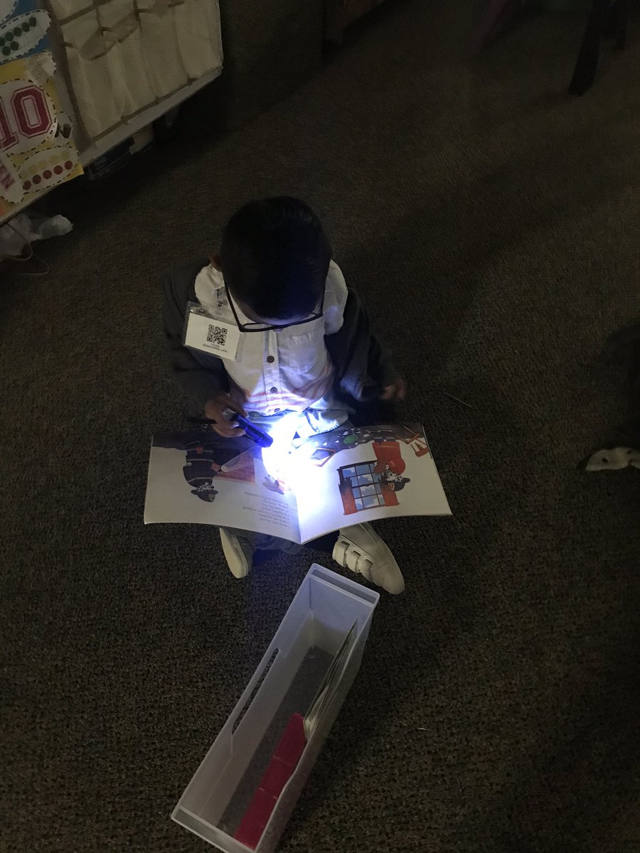 brittjaramillo's tweet photo. Flashlight sight word search and reading by the fire! #pisdlachat https://t.co/wbH3WvX2pV
