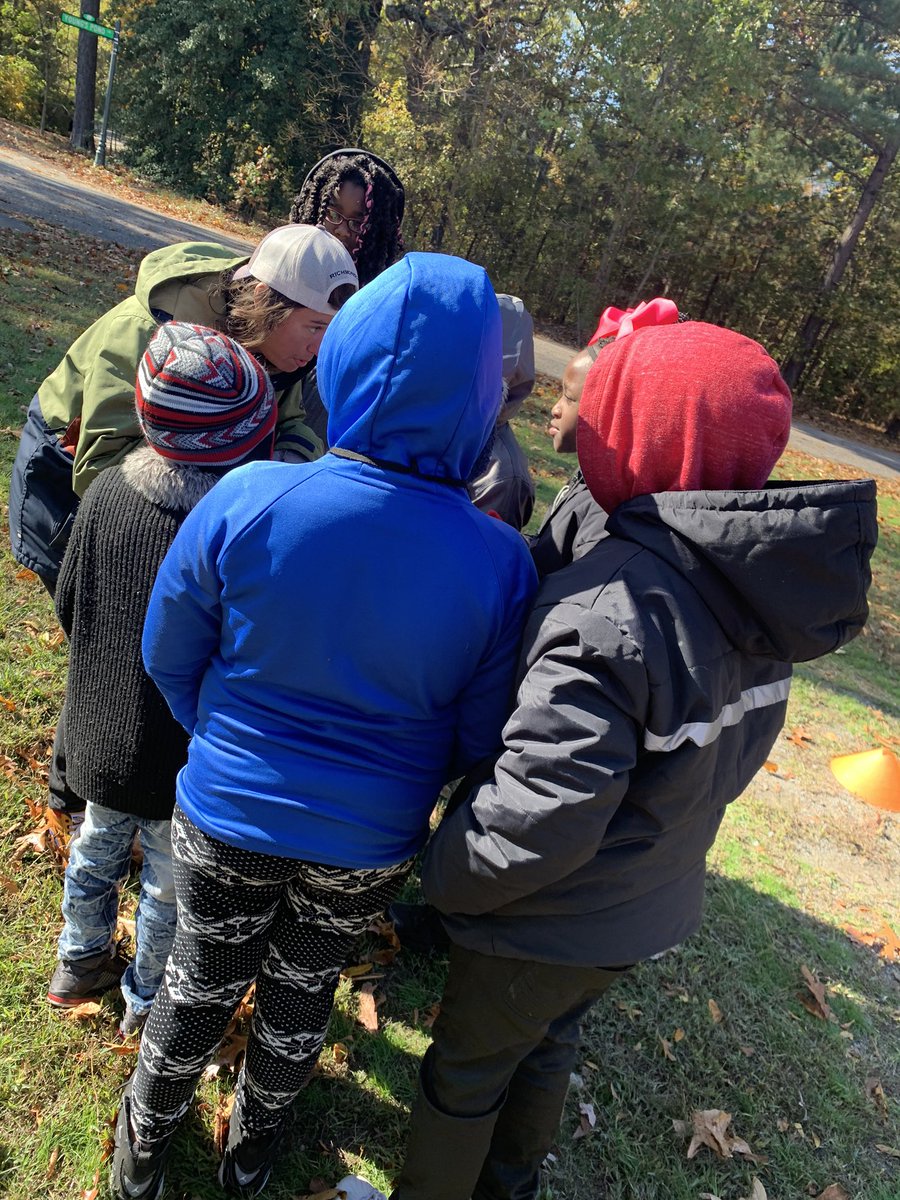 iTeachJSmith's tweet photo. We enjoyed our trip to Bryan Park with @BlueSkyFundRVa educators! They are awesome!!! @FCES_Eagles @DrSermons https://t.co/ojG8O6bxSB