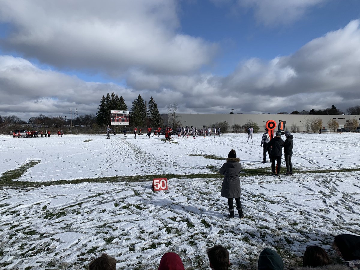 missdixiebci's tweet photo. Go Rams Go!! 🐏 🥶 @BCIRedRams https://t.co/KcpHGGsEvv