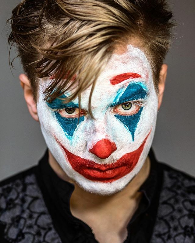 Whats so funny? 💉by @femketeussinkphotography #thejoker #joker instagram.com/p/B4m-LOSBDfS/