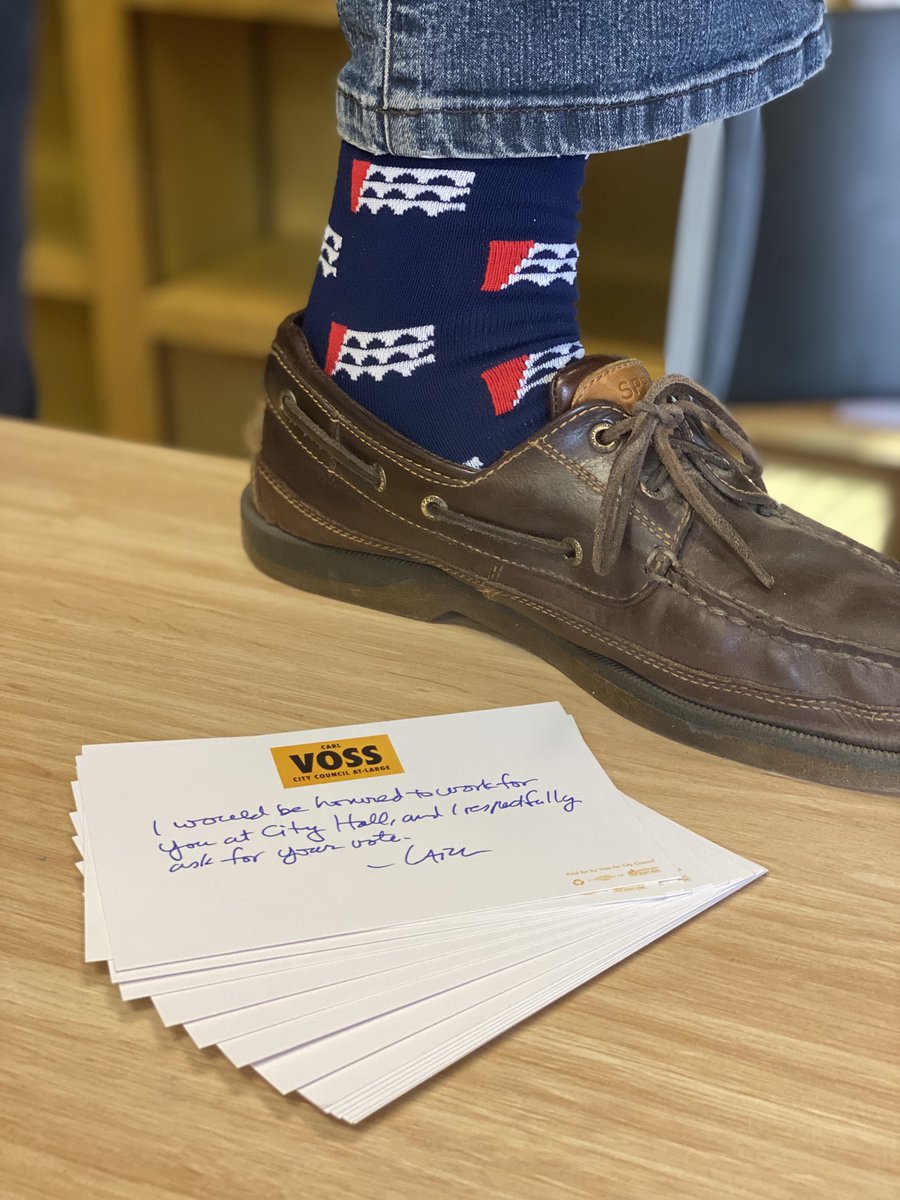 CarlVossDSM's tweet photo. Proud to display my NEW Flag of a Des Moines socks to the office today! A terrific birthday gift!
#VoteVoss https://t.co/rLZiUdEP10