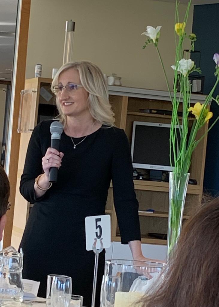 Huge thanks to Dr. Sharon Sheehan, in her own words ‘a proud Holy Faith girl’, for a truly inspiring speech at our inaugural School Lunch this afternoon @StAnnesGCNews @hfclontarf