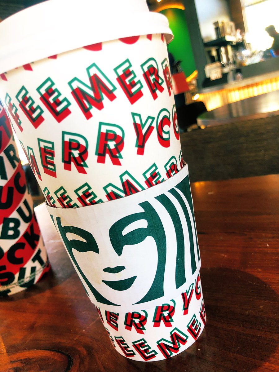 iambmichael's tweet photo. Tea time. #londonfogtealatte #starbucks #Starbucksholiday #offonaFriday #briantropolis https://t.co/WR4A4eFv5G