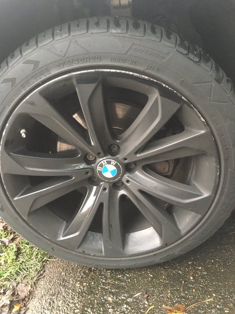 #BMWX5 having black #AlloyGators fitted this evening to cover existing damage and prevent any new damage, not going to let a little bit of rain stop me 😁