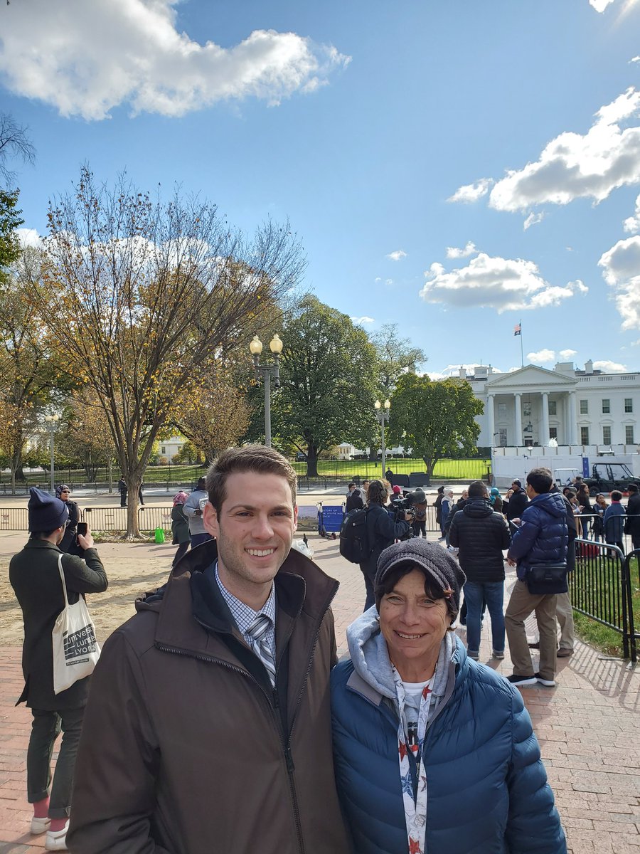 BEmenaker's tweet photo. Look who we found in DC! Luke Niederhelman @Luke_Nieder, @RossRams1 grad, DC resident and employee of the White House, took time to meet with our group and share about his job! So Rossome! @RMS_DCTrip #RMSDC19 https://t.co/SjZqgxmP6K