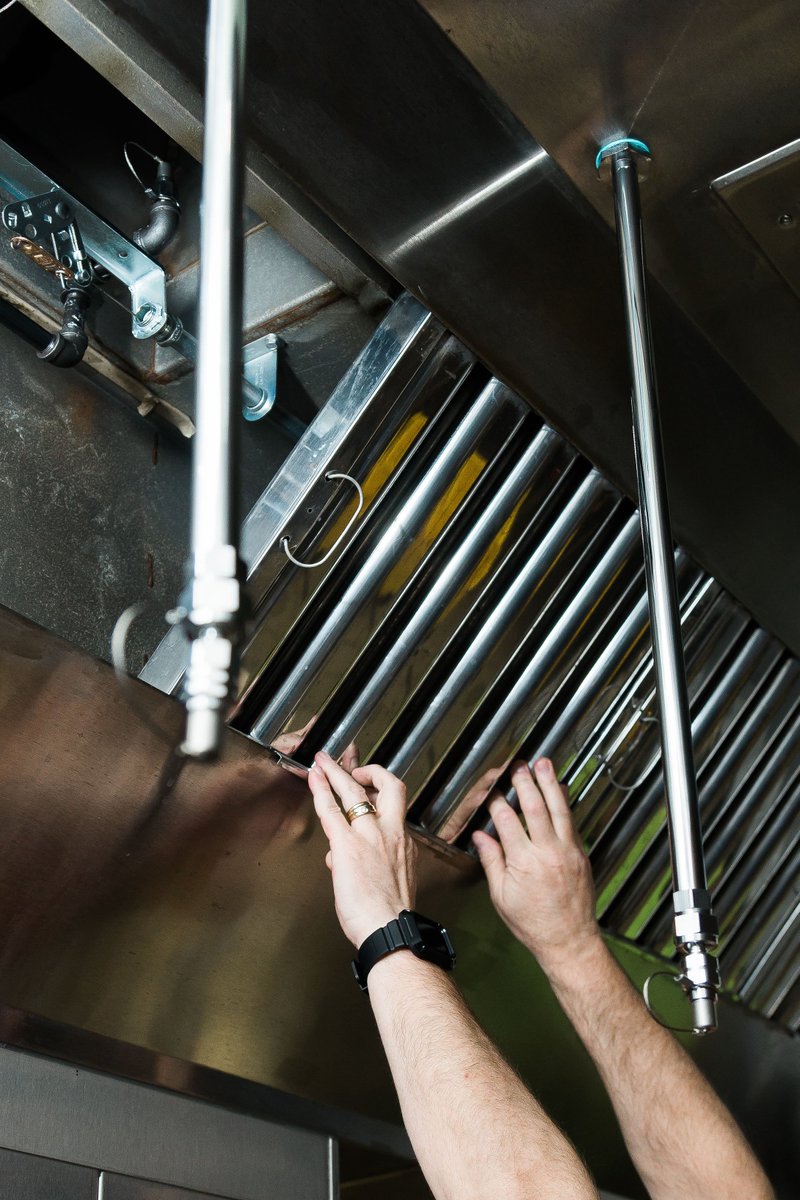 Amerex_Corp's tweet image. #Amerex wants to make the highest quality and most innovative #kitchensystem. Our STRIKE Electronic Control System for KP kitchen #firesuppression systems helps with both. STRIKE is intelligent, responsive, simple to use and easy to install &amp;amp; maintain: amerex-fire.com/products/amere….