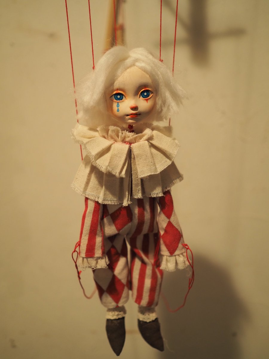 日乃本まやみ おはよう 諸君 マリアの心臓に遊びに行き アスタルテさんでベルメールをみて ライトの蒼い人形展に行ける奇跡の季節です 時間のある京都の民は制覇するべきかと思われます 等身大から小指先のサイズまで 幅広いお人形さんを楽しめる