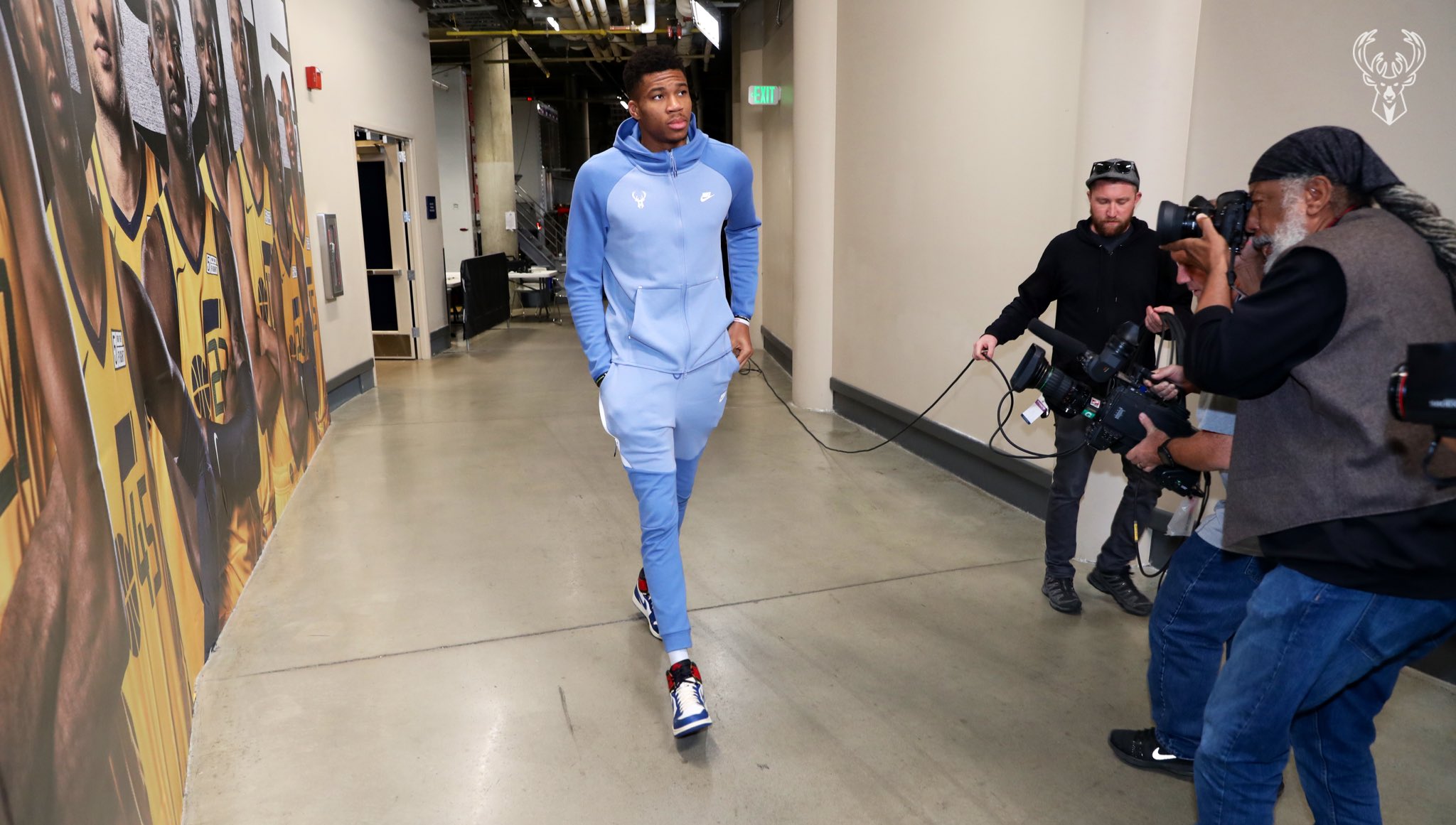 Giannis tech best sale fleece