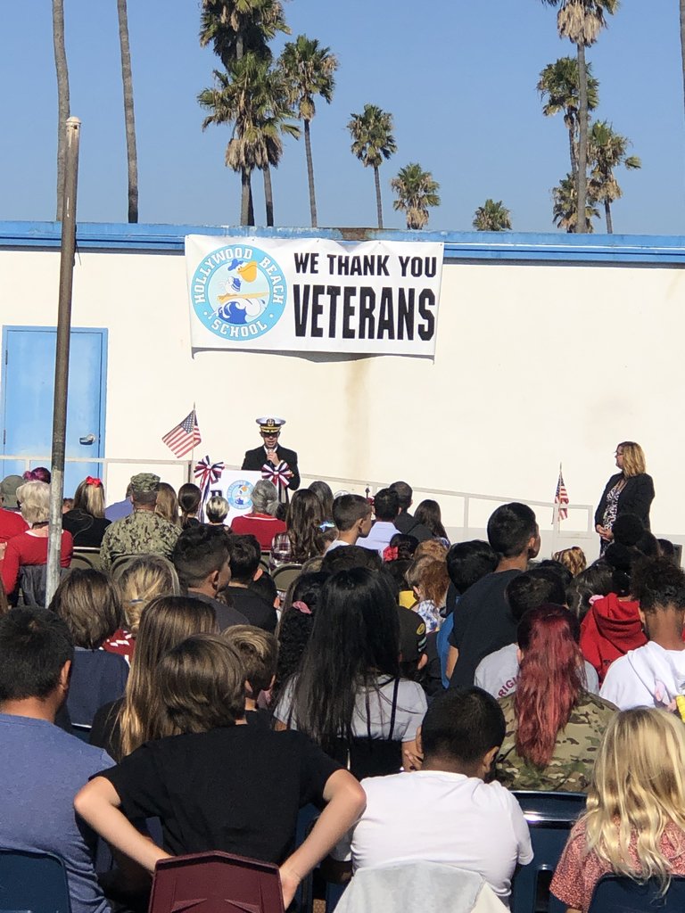 Hollywood Bch School tweet media