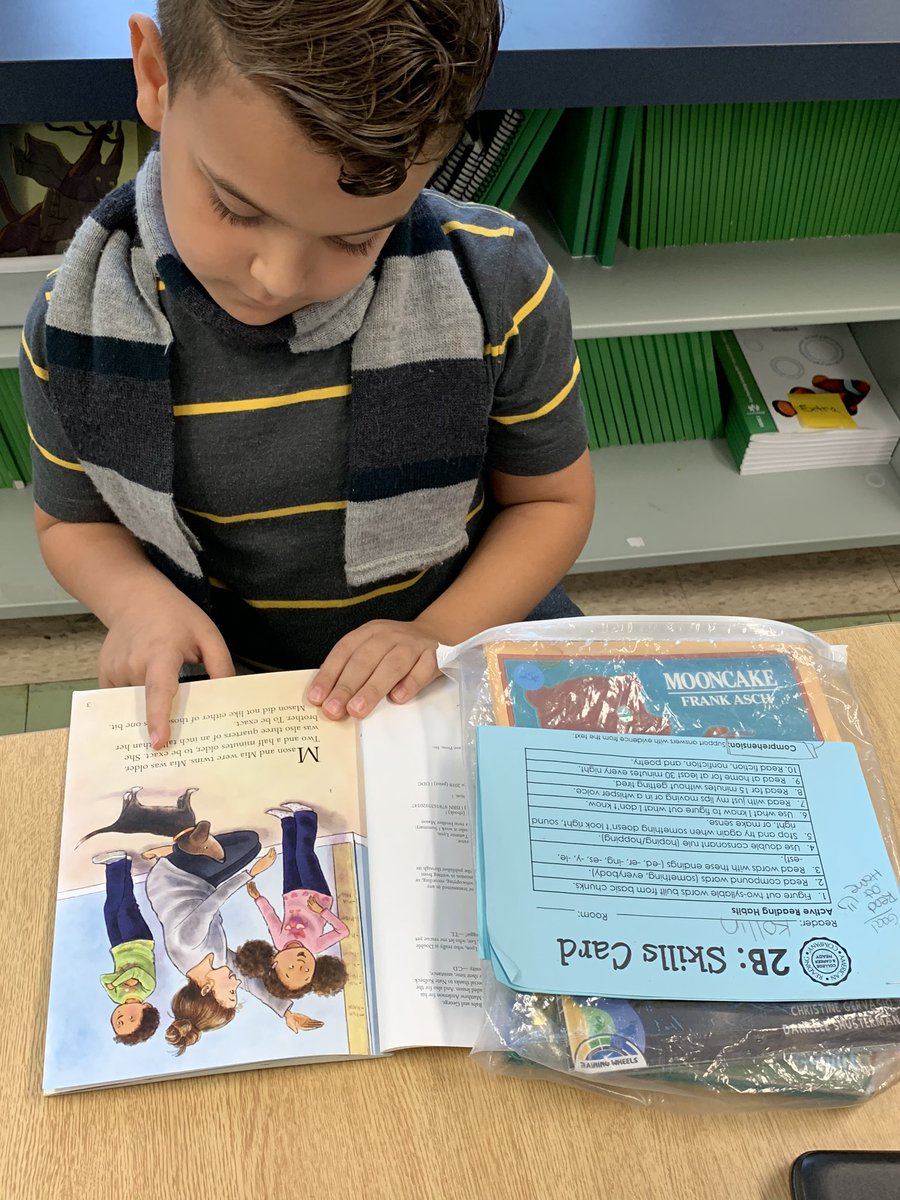 PicconeDanielle's tweet image. These second graders are working hard practicing their power words and building their reading stamina during IRLA.📖 📚 @WestRidgeGreece @ShannonCHeller @JulieParsons203 @GreeceCentral