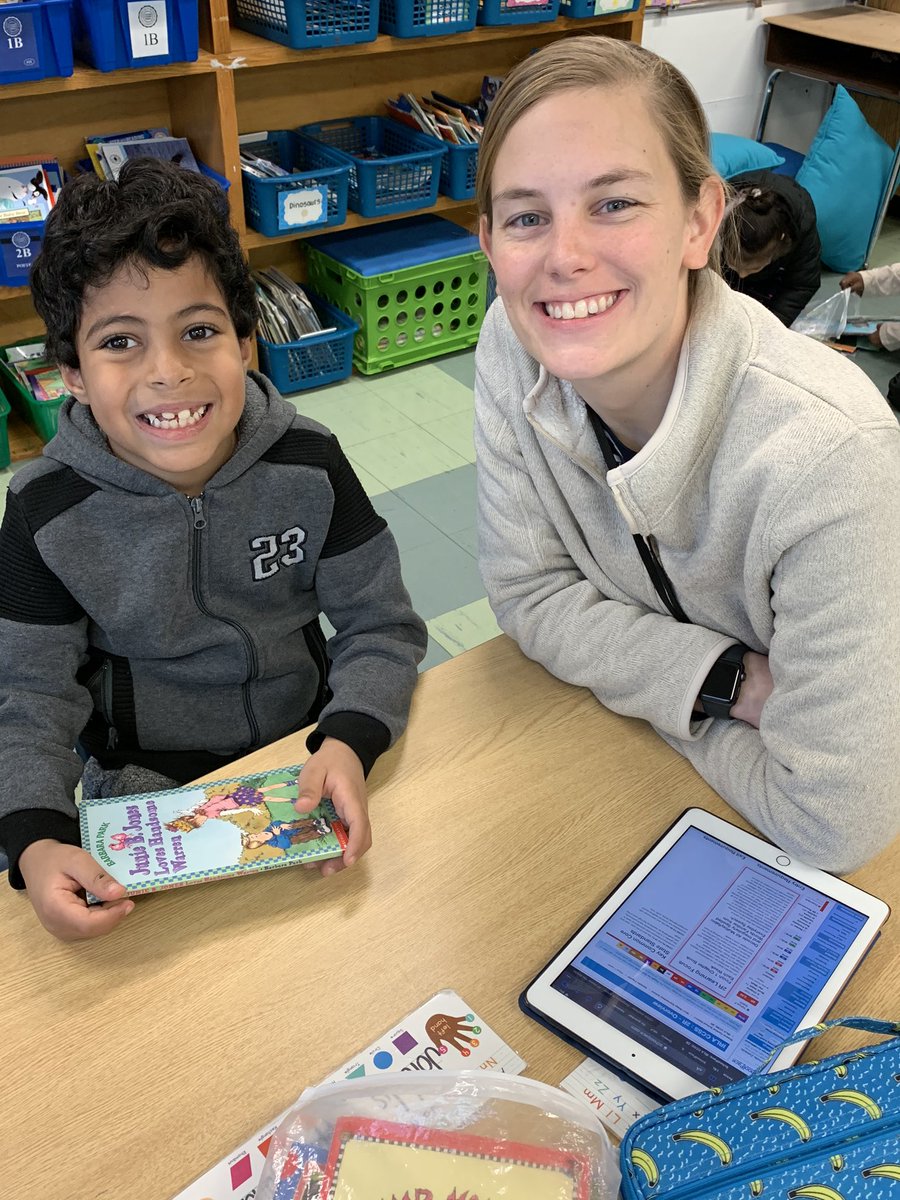 PicconeDanielle's tweet image. These second graders are working hard practicing their power words and building their reading stamina during IRLA.📖 📚 @WestRidgeGreece @ShannonCHeller @JulieParsons203 @GreeceCentral