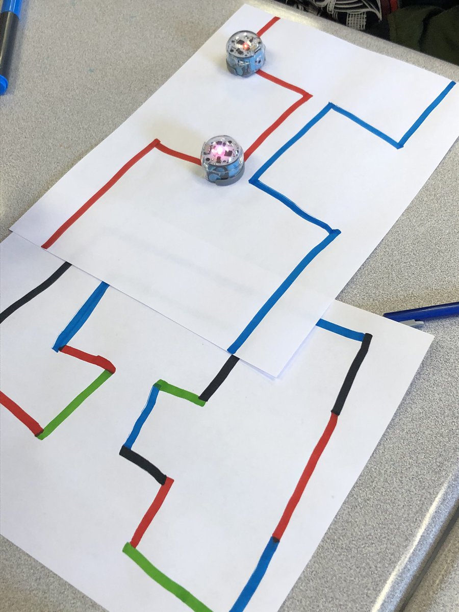 missfgrade6's tweet photo. Happy #NationalSTEMDay from Room 145! @Ozobot #swataraproud #stemismyjam https://t.co/J1ETWCny0U