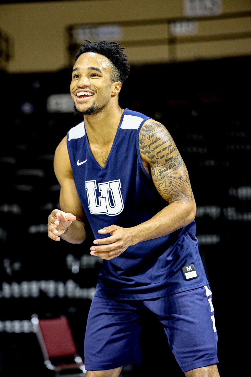 GoBlueTigers's tweet image. Shoot Around. 🏀

📍| Kansas City, MO.
📸: @KeenaLynch27844