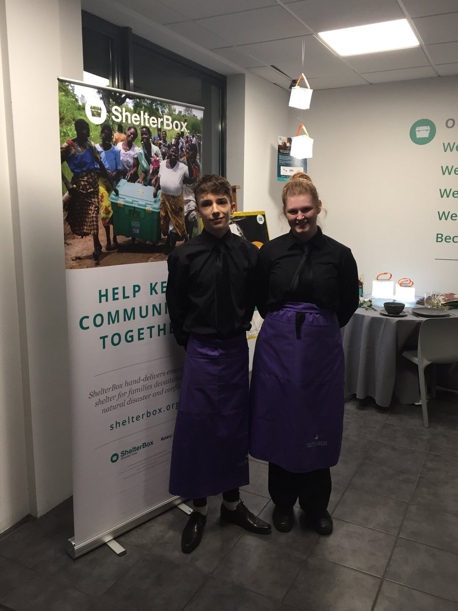 offeylab's tweet photo. Great night serving shelterbox family #shelterbox #truroandpenwithcollage #students #luminaid https://t.co/lNcyXiP5kR