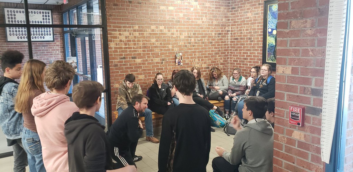 RyanPhilipp22's tweet photo. We're currently running a voluntary book study with 12 of our awesome teachers on Dave Burgess's "Teach Like a Pirate."  Shoutout to Rockstar English teacher,  Steve Wilson, for already directly implementing some of the great ideas/ concepts into his classes. https://t.co/PtJzysmhXA