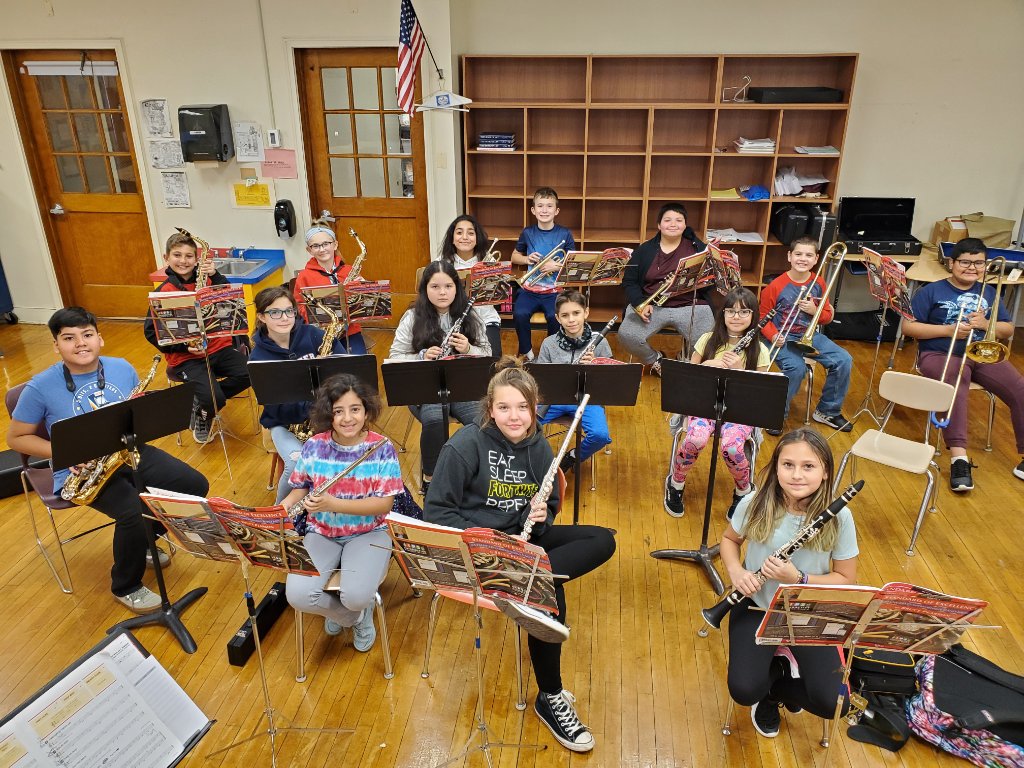 worth-school-district-127-on-twitter-say-hello-to-the-2019-2020-worth