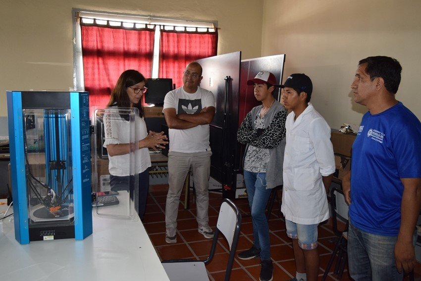 MEducacionSalta's tweet photo. La ministra de Educación recorrió escuelas de Cachi y Payogasta. https://t.co/jYCjmuEAKF https://t.co/NAF7Gltij6