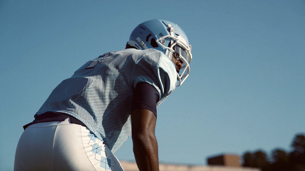 MatthewFedder's tweet photo. #FreezeFrameFriday to help get you through @TarHeelFootball’s open week https://t.co/BpHk5SO9NH