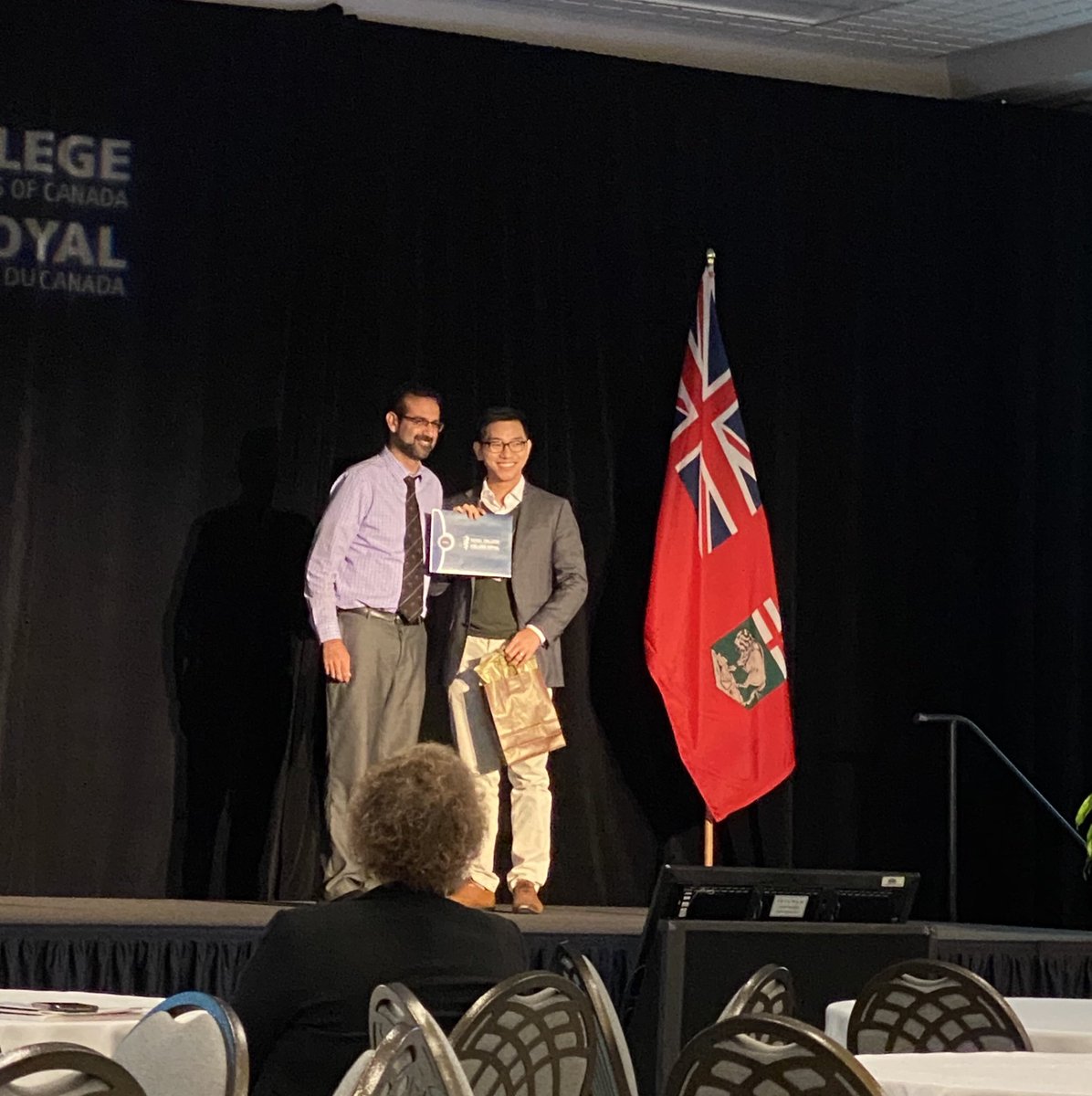 The emerging investigator award #SimSummit19 goes to <a href="/CheungJJH/">Jeffrey J. H. Cheung</a>!!! VERY well deserved!! Congratulations!!