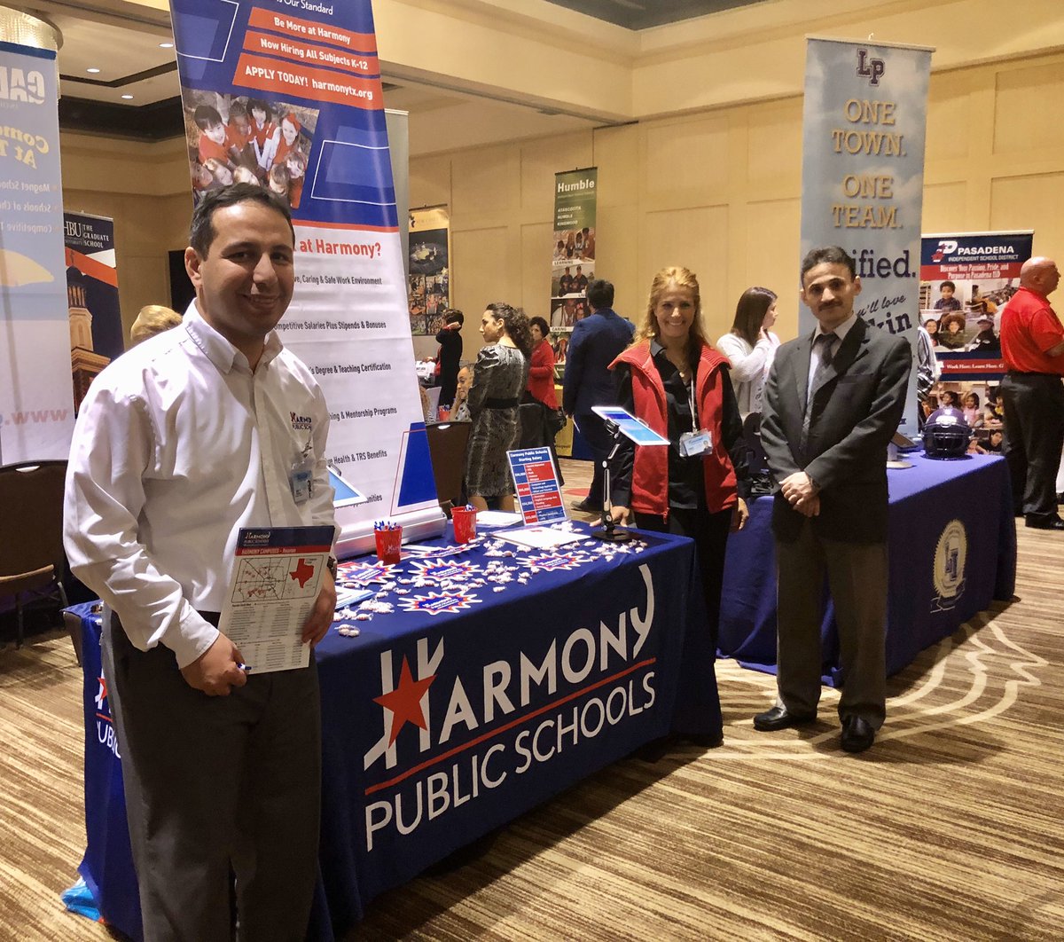 Harmony Public Schools Recruitment Team is proud to engage with the amazing education students at the University of Houston Teacher Fair. Go Cougars!! <a href="/Ginakgregory/">Dr. Gina Gregory</a> <a href="/hpshoustonnorth/">HPS Houston North</a> <a href="/recepyilmazHPS/">Recep Yilmaz</a> <a href="/HSS_AUSTIN/">HSS-Austin</a> <a href="/hpsexcellence/">Harmony Excellence</a>