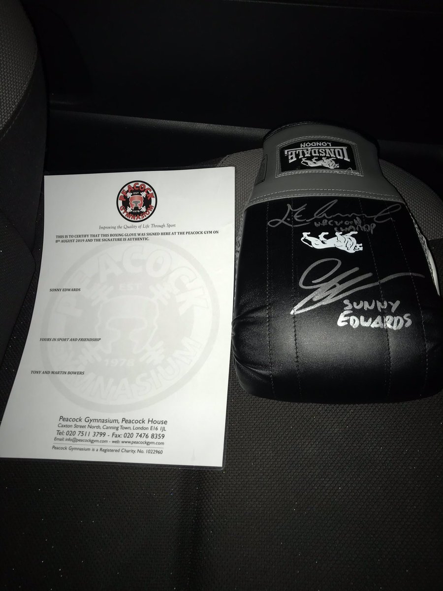 I’ve got a glove signed by <a href="/CEdwardsBoxing/">Charlie Edwards 🦅</a> and <a href="/SunnyEdwards/">Not Sunny Edwards</a> Im trying to raise some money for Charlie Wynn who was in a coma for 20+ months and still not where he should be. Would anyone like to give me an offer please