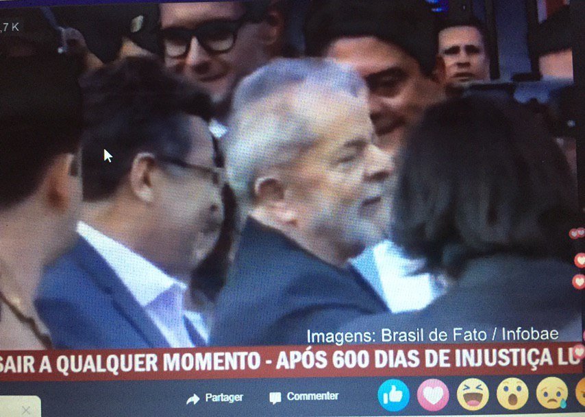 #Lula libre. La victoire quand on tient bon et qu'on refuse de se laisser impressionner.