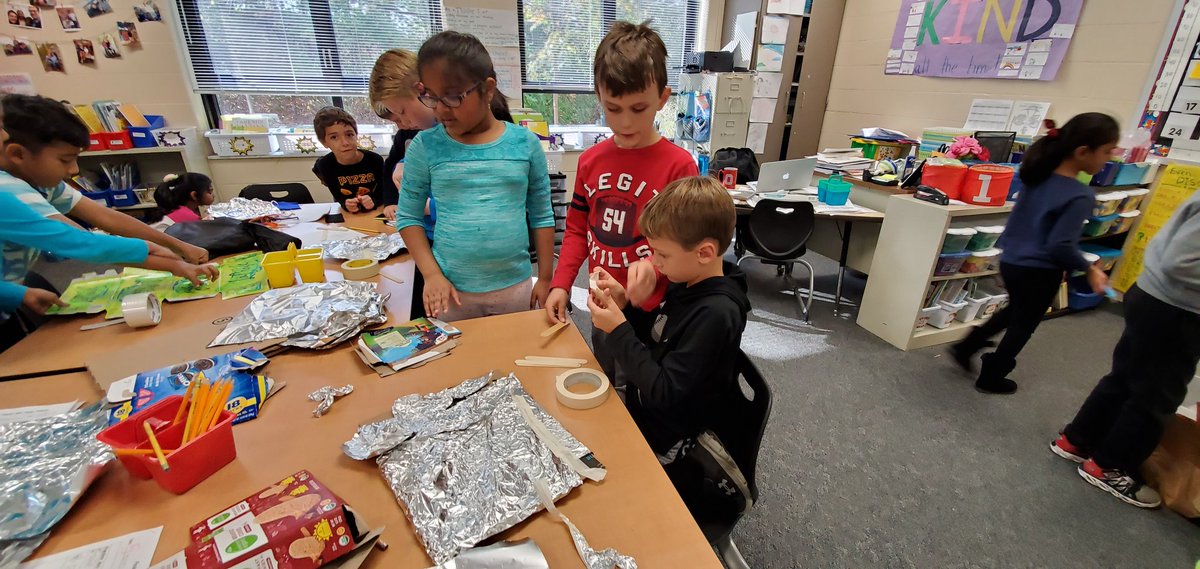 MrsRamsey_HWES's tweet image. Empathized w/farmers after reading an article abt pumpkin patches flooding! Collaborated to design, build, test, improve and reflect on learning. Doesn&apos;t have to actually work to learn! #WeSolveProblems #DesignThinking #SixPracticesofThinkers @teDCSD #theDublinDifference