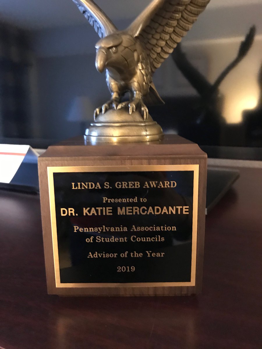 Congratulations and #MontourProud of <a href="/DrKMercadante/">Katie Mercadante</a> <a href="/PASCtweets/">Pennsylvania Association of Student Councils</a> High School Advisor of the Year! <a href="/SpartansStuCo/">MHS Student Council</a>
